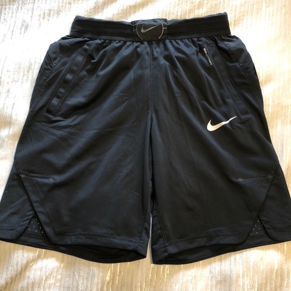 aeroswift basketball shorts